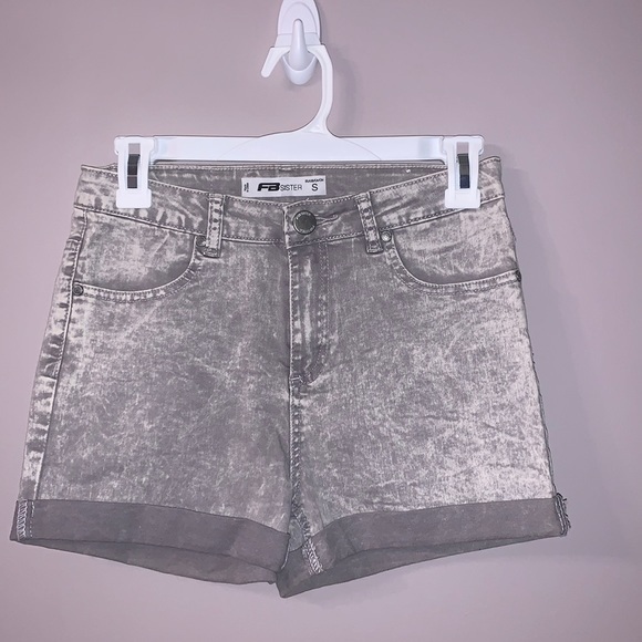 Grey shorts FB sister Small - Picture 1 of 5